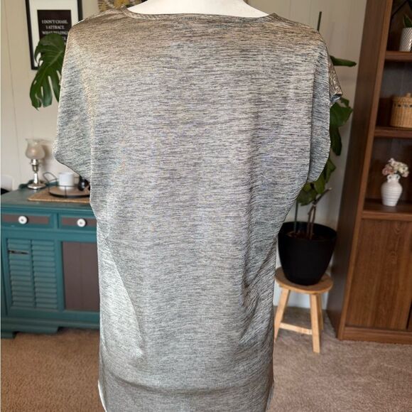 Dantelle Shimmering Silver Short Sleeve Top - Picture 6 of 9